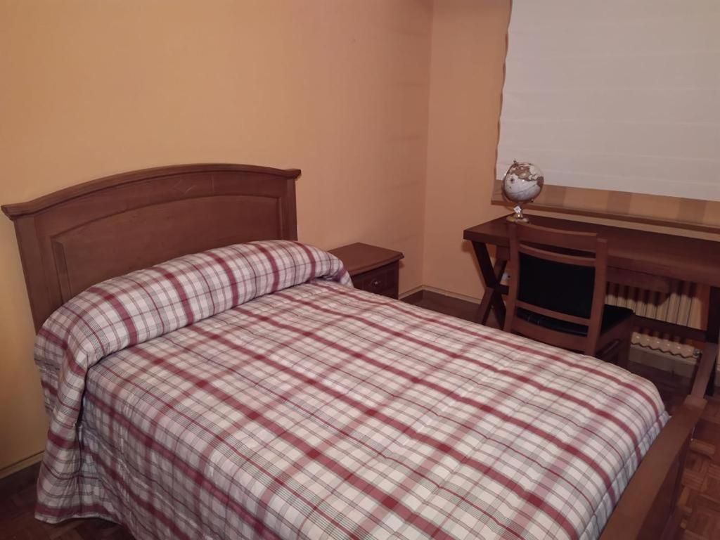 Nice Apartment Don Santiago Сантяго де Компостела Екстериор снимка